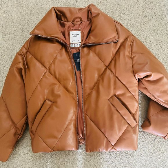 abercrombie oversized diamond puffer